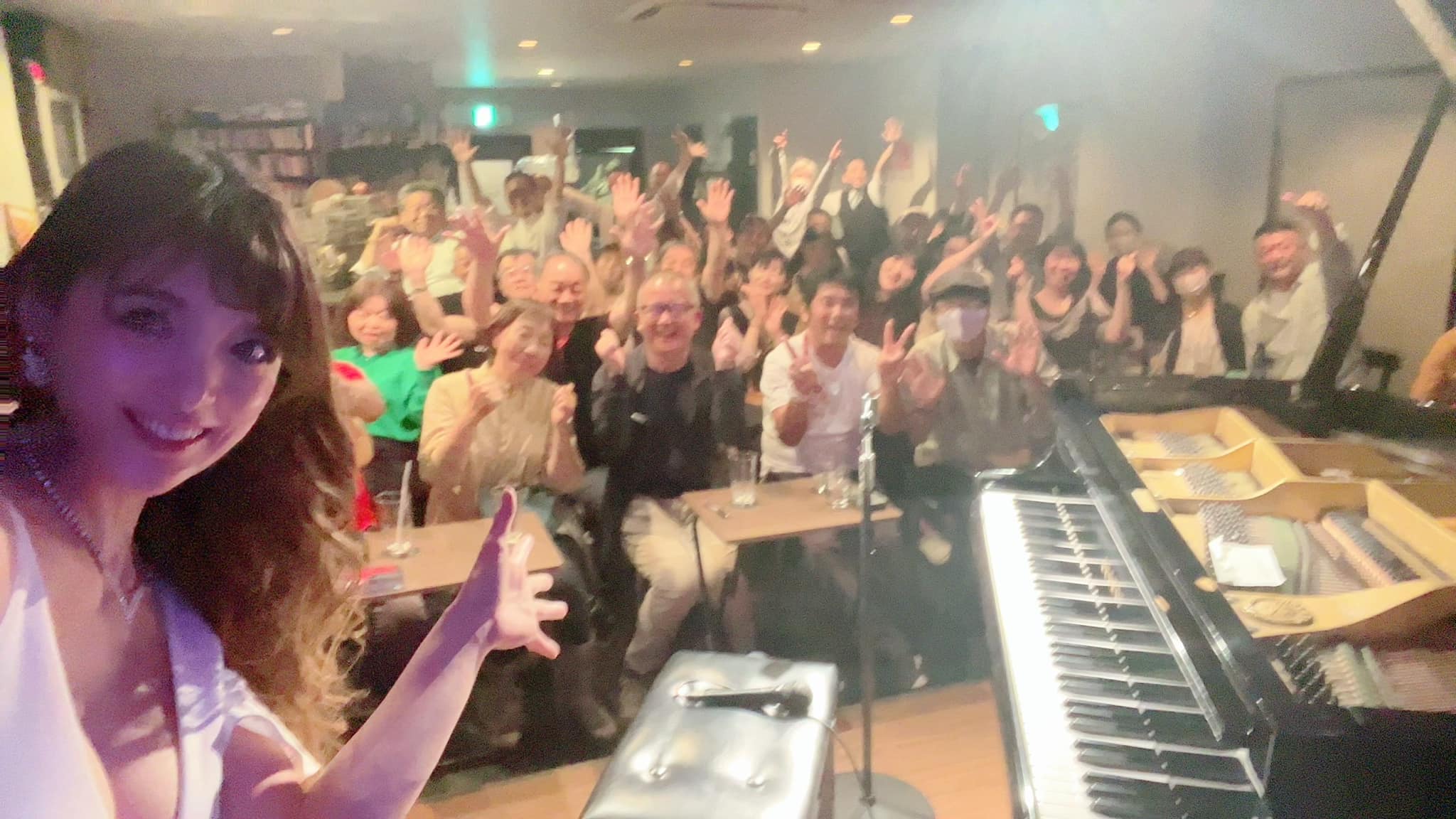 広島birdにて初ライブ❣️ 超満員御礼の皆さまと大盛況の夜になりました。