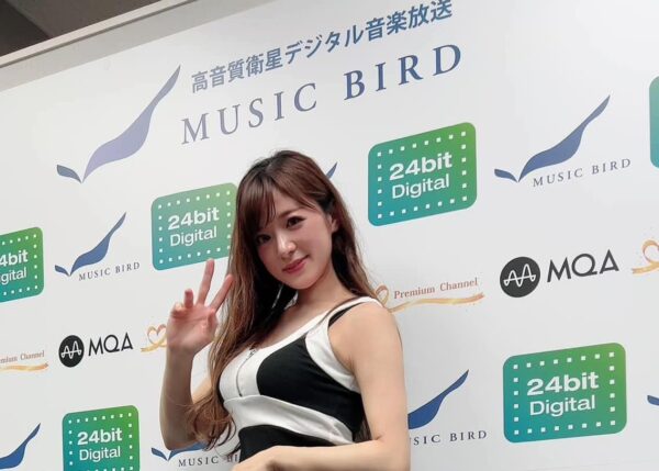 10/13 22:00〜musicbirdラジオ生放送に出演…❣️