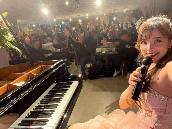 昨日は徳島コティにてピアノソロライブ。超満員御礼ありがとうございました。