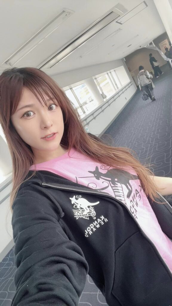 これから大分へ飛びます。 九州へ三日間のピアノソロツアー。