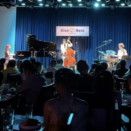 昨日はブルーノート北京にて2daysの初日…！沢山のオーディエンスの