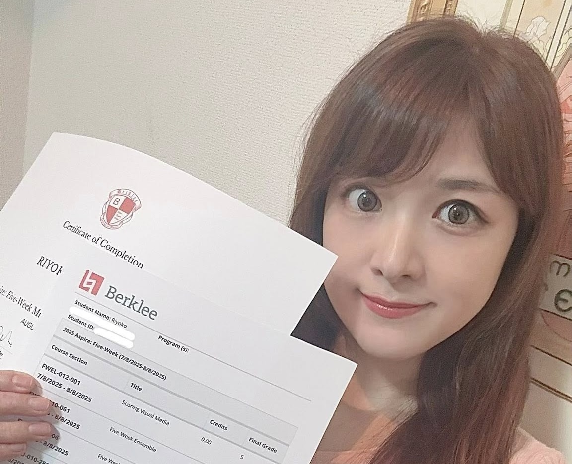 この夏のバークリー音楽大学のサマースクール。夏期講習の【卒業証明書】と 気になっていた【成績】が送付されてきました…！！