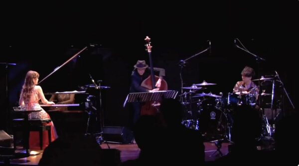 【MOVIE】「The Sleepwalker」（未収録の新曲オリジナル）