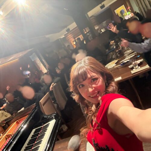 大阪アズールテラス、 満員御礼の皆さまとアツい夜となりました！本日は名古屋「ミスターケニーズ」2days