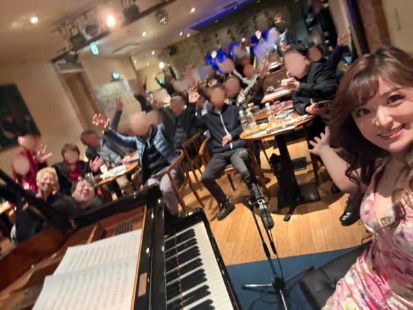 今夜は大分でライブ！明日は福岡へ。